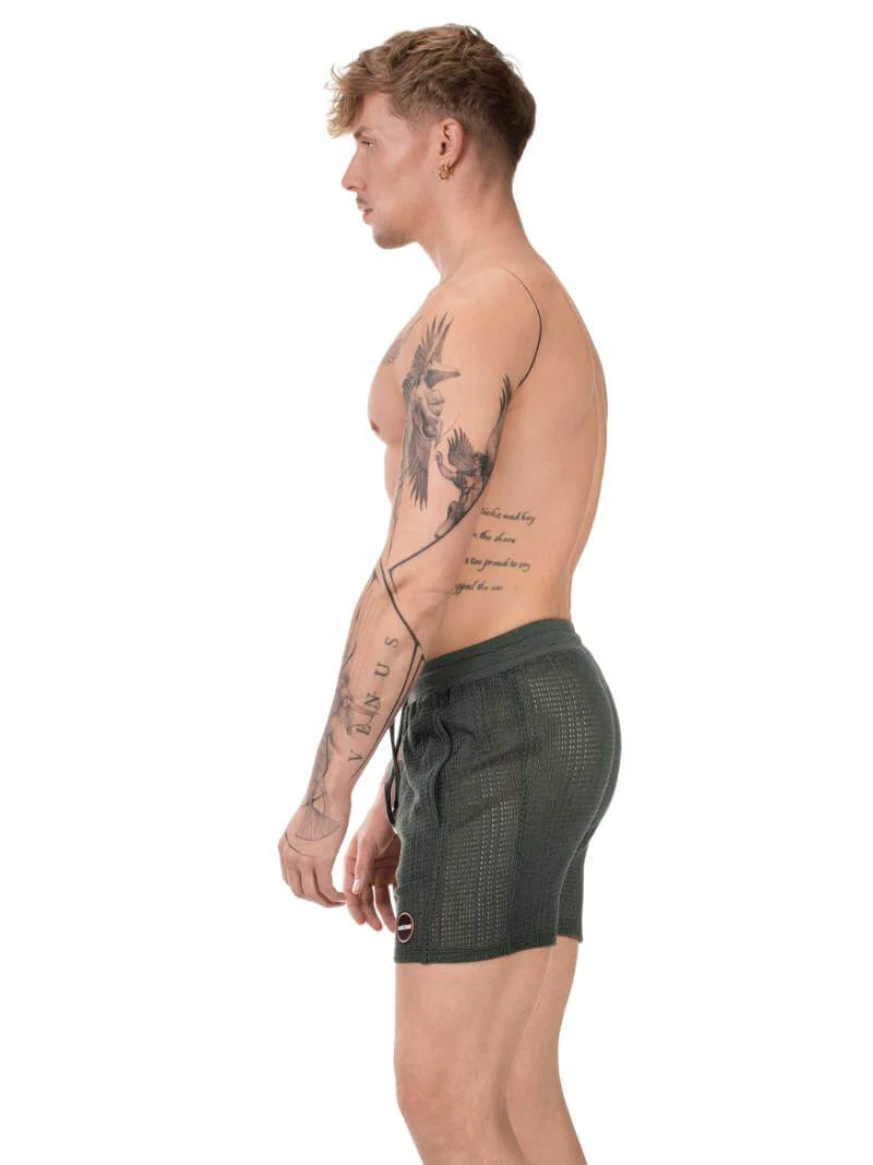 BARCODE Berlin Blaise Short: Knitted Mesh, Relaxed Fit - Image 4