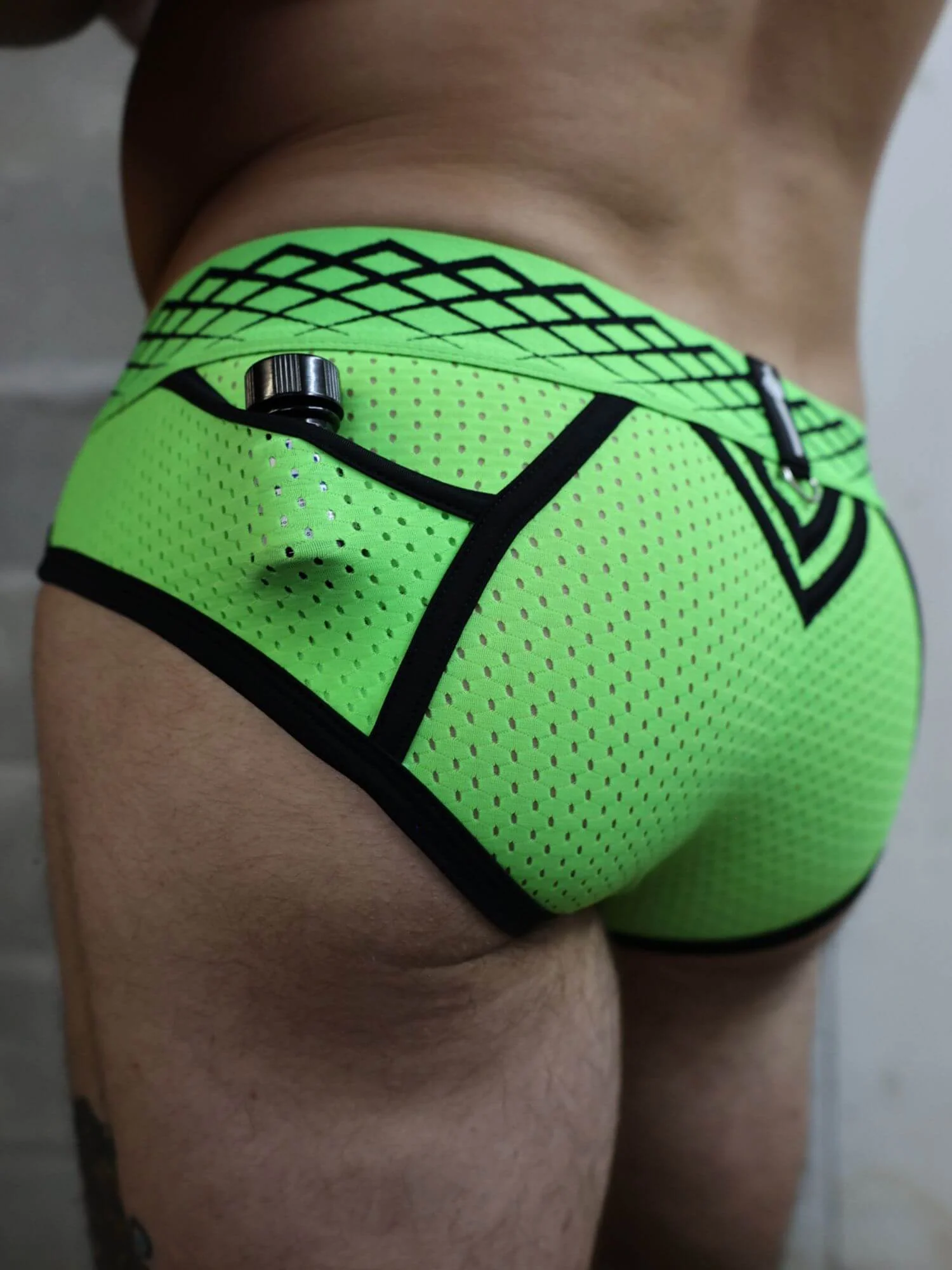 Breedwell Revolution Neon Brief - Image 4