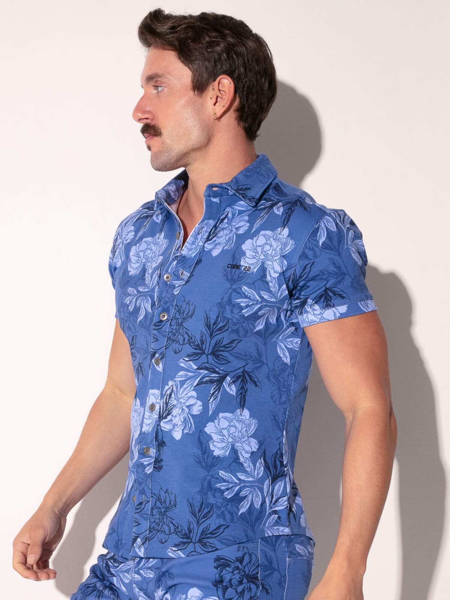 CODE 22 Slim Fit Floral Shirt – Short Sleeve Button-Up Collared Men’s Summer Shirt - Image 3
