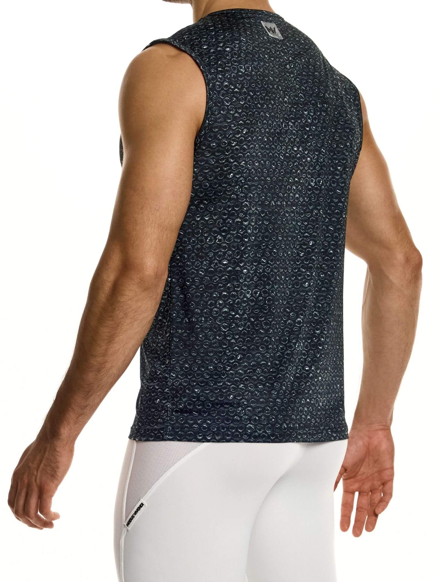 MODUS VIVENDI Air Bubble Sleeveless Tank Top - Image 5