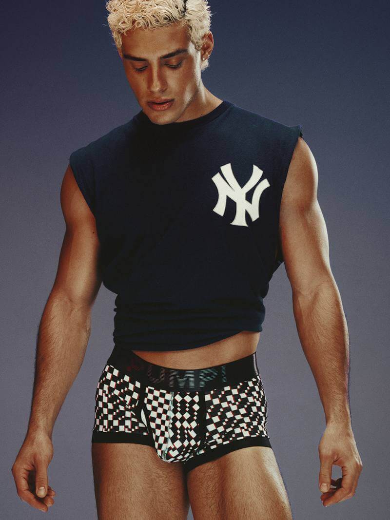 PUMP! Glitch Boxer - Image 2